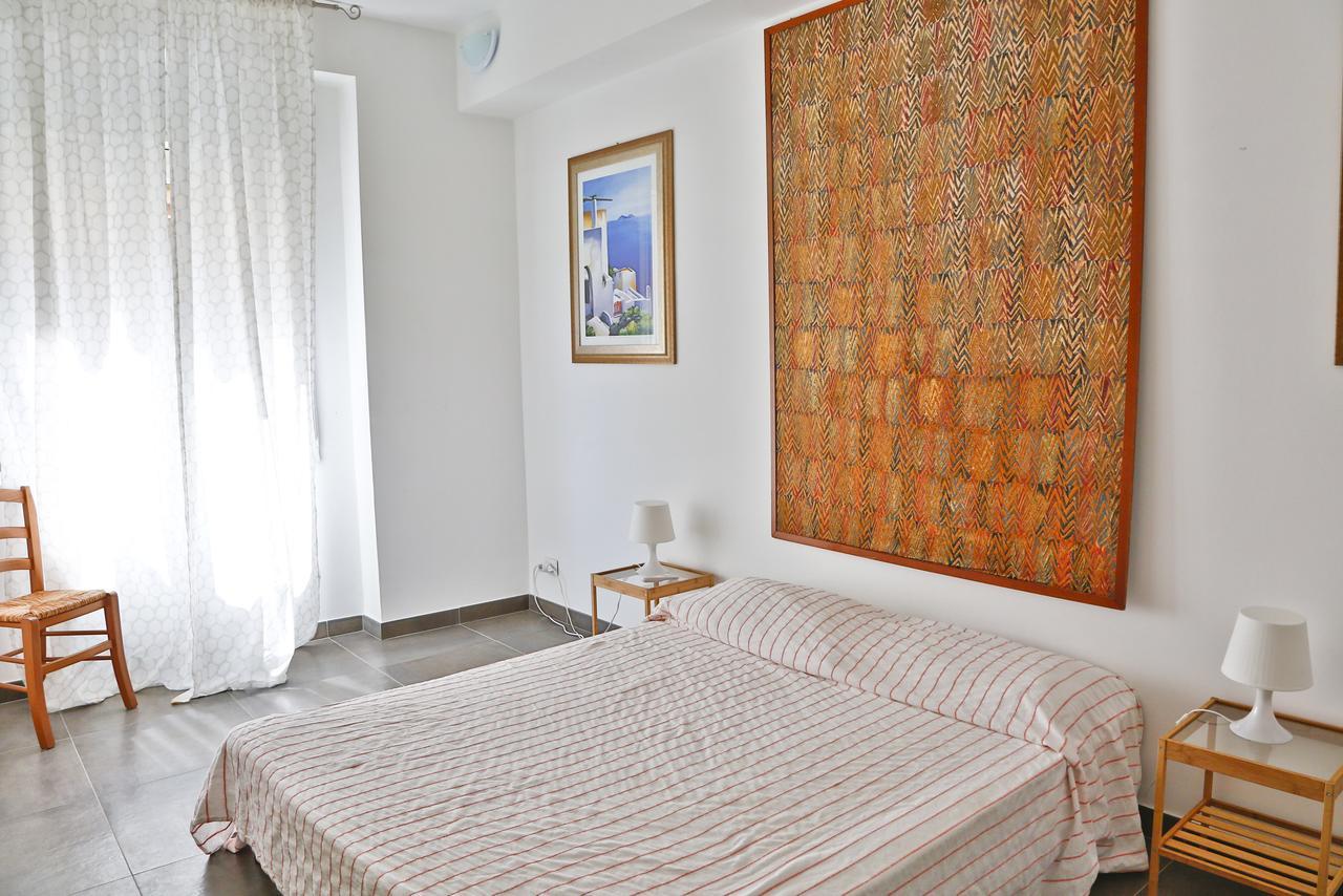 Family House - By Vacation Service Cefalu Exterior photo